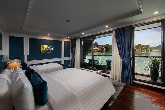 BEST SELLER- 3 Day/2 Night Cruise With All-Inclusive in Halong - Dining Highlights