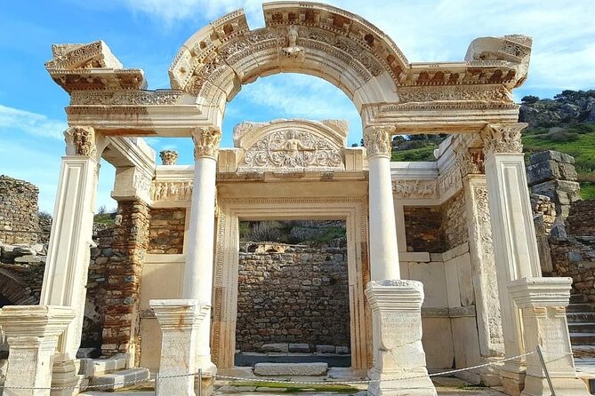 BEST SELLER EPHESUS TOUR FOR CRUISERS Skip Line and OnTime Return - Discover the Terrace Houses