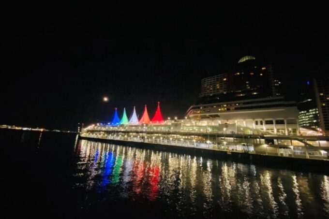 Best Selling Vancouver City Highlight Private Tour - Transportation and Guide