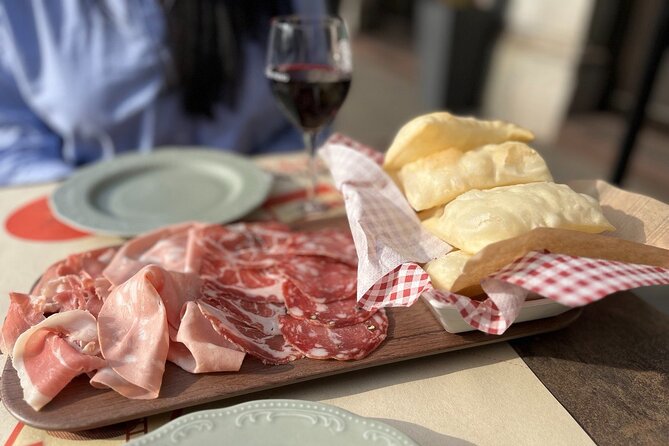 Best Street Food Walking Tour in Milan - Savoring Regional Italian Specialties