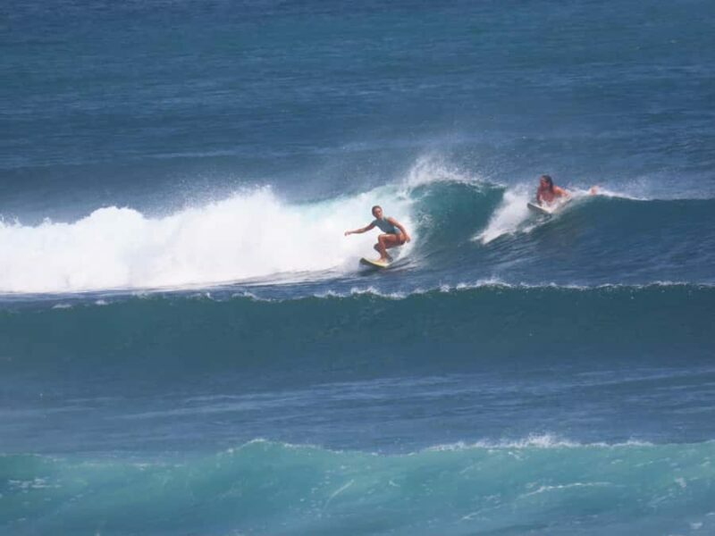 Best Surf Lesson around Uluwatu - The Setting: Uluwatu’s Natural Beauty