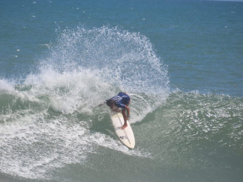 Best Surf Lesson Around Uluwatu With Curly - What to Expect as a Beginner