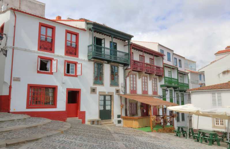 Betanzos: Essential Tour of the Citys Emblematic Places - Experience Highlights