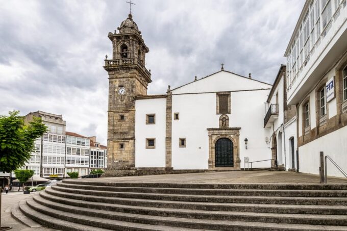 Betanzos: Essential Tour of the Citys Emblematic Places - Customer Experience