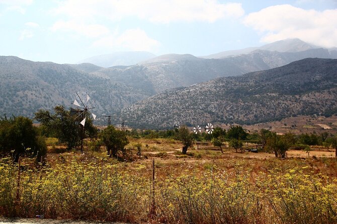 Between the Myths & Locals: Zeus Cave & Lassithi Plateau Villages - Participant Information and Ratings