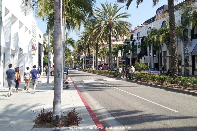Beverly Hills & Rodeo Drive: Private 2-hour Walking Tour - Post-Tour Journey Advice