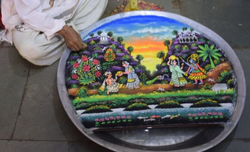 Beyond Imagination: Jalsanjhi | Painting on Water - The Artistic Process and Techniques