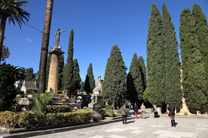 Beyond the Veil: Exploring the Catacombs and Cemeteries of Palermo - Navigating the Catacombs of Capuchin Monks