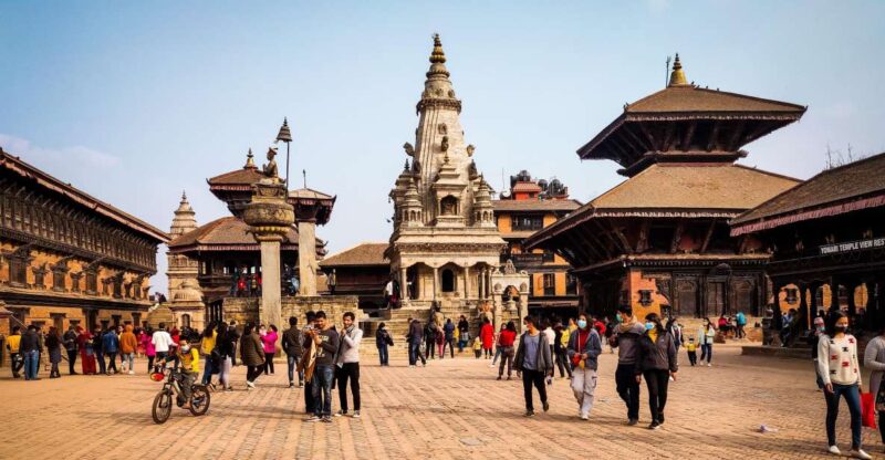 Bhaktapur Tour With Changu Narayan Hike - Bhaktapur Highlights
