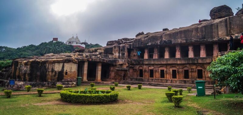 BHUBNESWAR CITY TOUR WITH KONARK SUN TEMPLE - Key Points