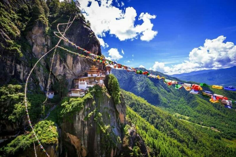 Bhutan Biodiversity & Birding Expedition  10 Days/9 Nights - Exploring Bhutans Natural and Cultural Marvels in Depth