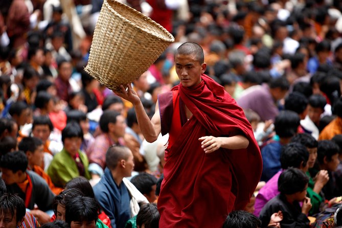 Bhutan Walking Holidays - Beyond the Clouds - Taking in Punakhas Historical Significance