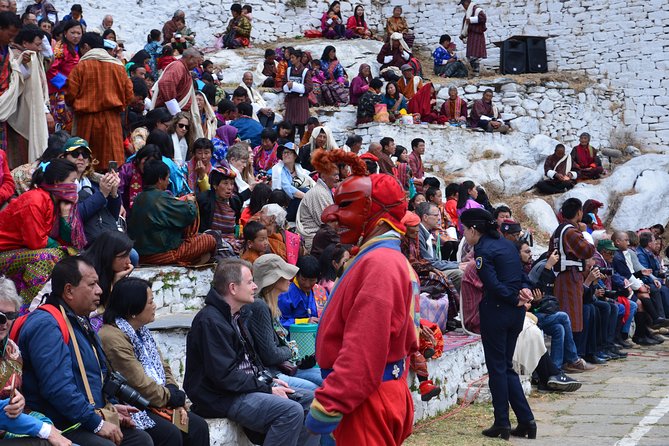 Bhutan Walking Holidays - Beyond the Clouds - Experiencing Phobjikha Valleys Natural Beauty