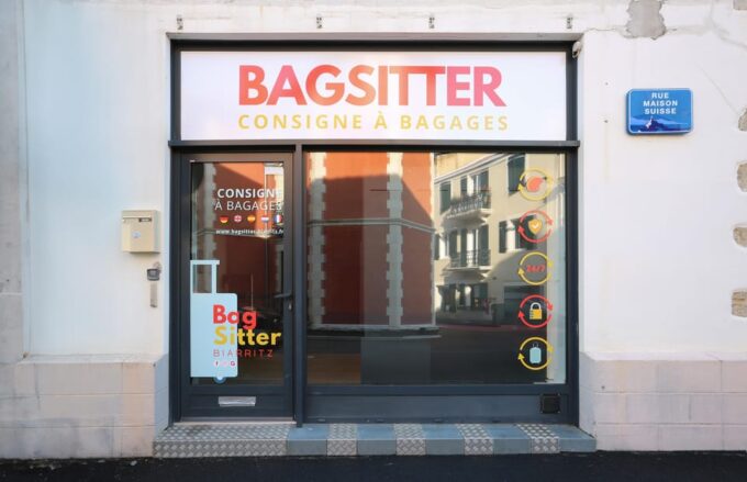 BIARRITZ - 24/7 Secure Luggage Storage Downtown - 4 Hours - Usage Policies