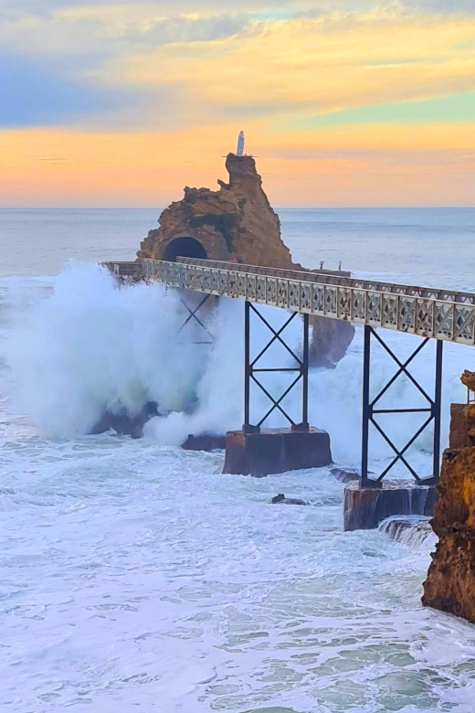 Biarritz Guided Walking & Gourmet Tour - Tour Highlights