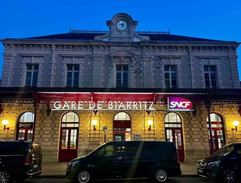 Biarritz: Private Transfer To/From Airport & Train Station - Driver Qualifications