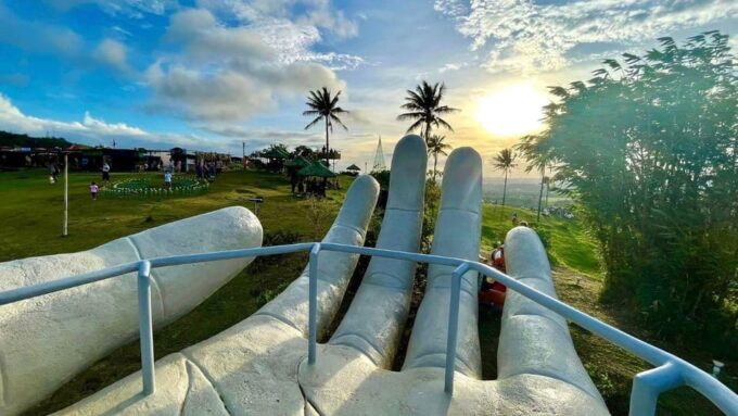 Bicol Philippines: Culinary Tour in Albay With Sumlang Lake - Included Amenities