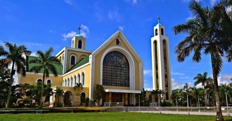 Bicol Philippines: Naga City Tour With Panicuason Hot Spring - Key Points