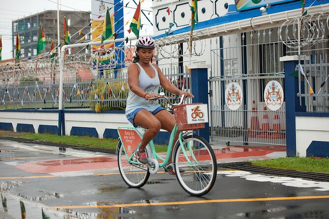 Bicycle Guided Tour in Guyana - Exploring the Umana Yana