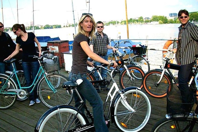 Bicycle Tour Through the Other Hamburg (Min.4) - Accessibility and Requirements