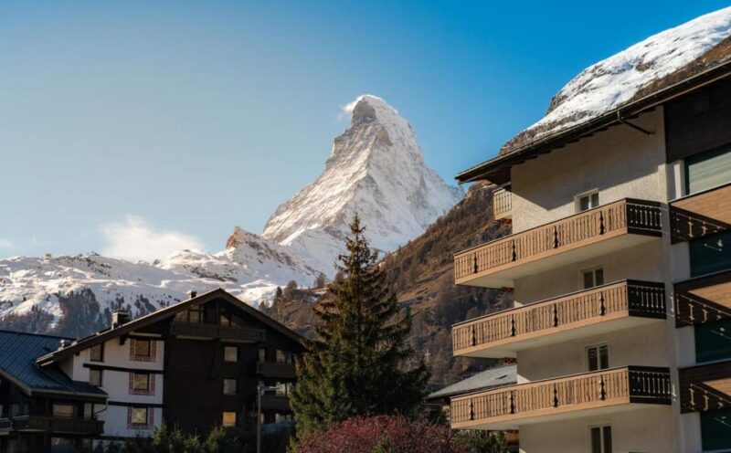 Biel: Express Walk With a Local in 60 Minutes - Experience Highlights