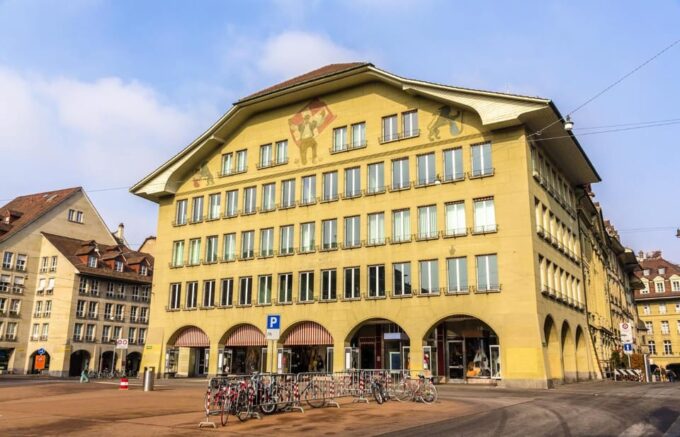 Biel: Express Walk With a Local in 60 Minutes - Dining and Nightlife Recommendations