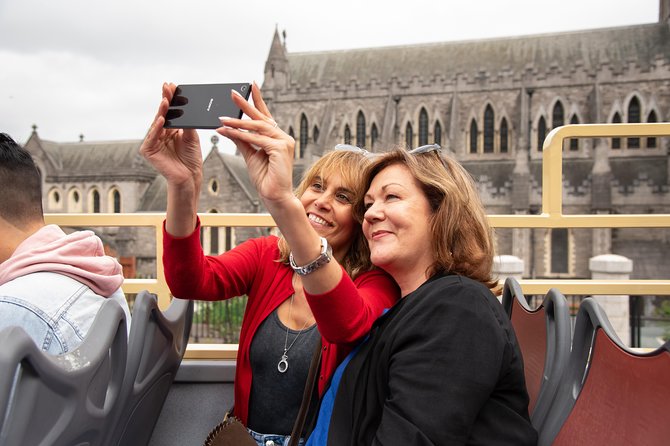 Big Bus Dublin Hop on Hop off Sightseeing Tour With Live Guide - Highlights From Customer Reviews