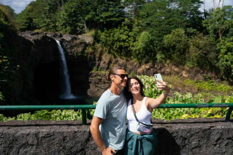 Big Island: Coffee, Black Sand, Volcano and Waterfall Tour - Black Sand Beach & Rainbow Falls: Nature’s Artwork