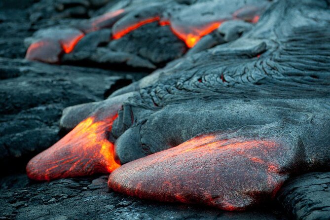 Big Island in a Day: Volcanoes Waterfalls Sightseeing and History - Just The Basics
