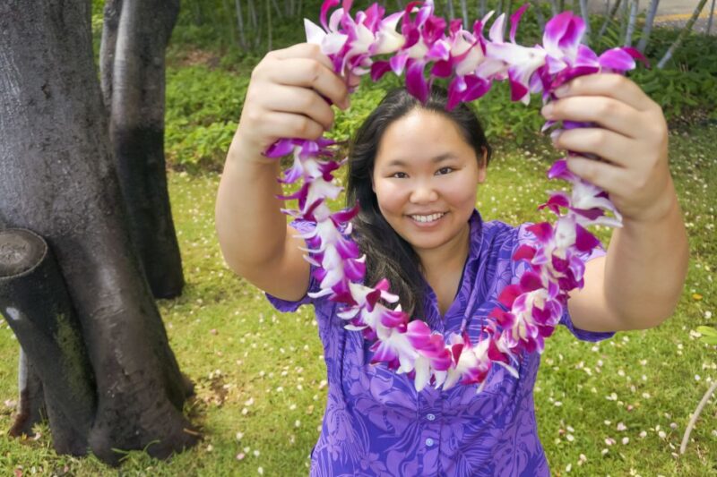 Big Island: Kona Airport Honeymoon Lei Greeting - Pricing and Availability