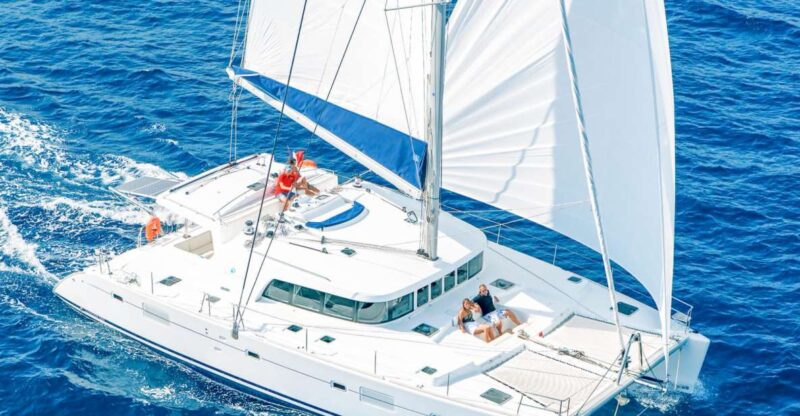 Big Island: Luxury Catamaran Trip Along the Kona Coast - Sailing Experience