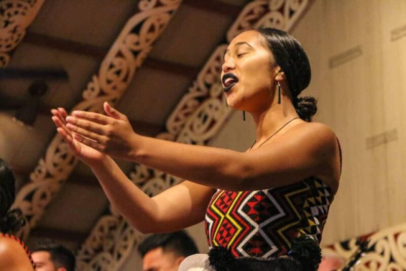 Big Island: Polynesian Cultural Center & Pearl Harbor Tour - Itinerary Highlights
