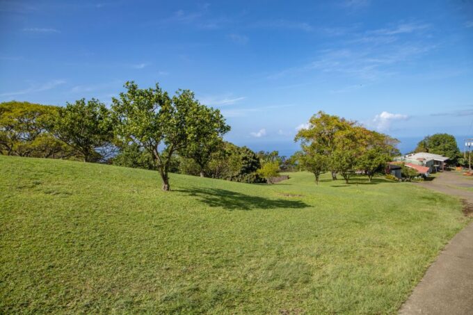Big Island: Private Island Circle Tour With Lunch and Dinner - Scenic Highlights