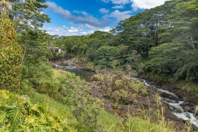Big Island: Private Island Circle Tour With Lunch and Dinner - Frequently Asked Questions