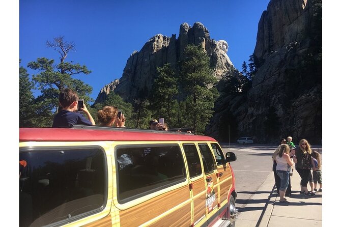 BIG - Mt Rushmore & Crazy Horse & Bison Safari-Needles-Iron Mtn - Positive Customer Feedback