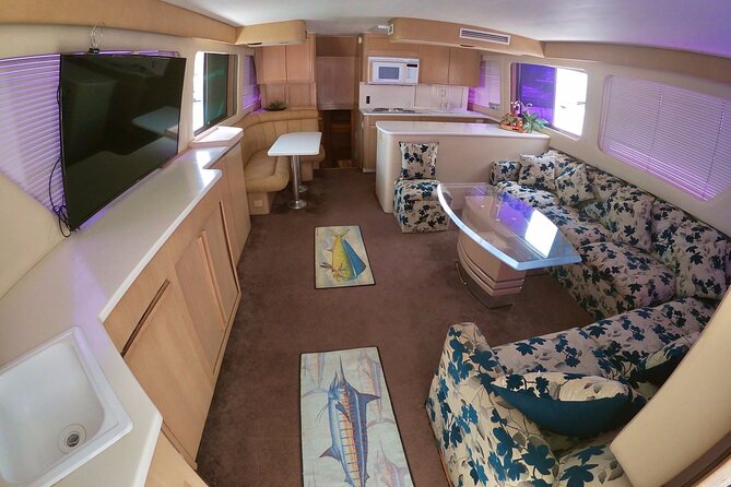 Biggest Luxury Yacht Boat Best in Cancun up to 28 Pax - Meeting and Pick-up Details