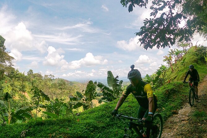 Bike Expedition the Tour of Quindio Colombia Coffee Region - Meeting and End Points