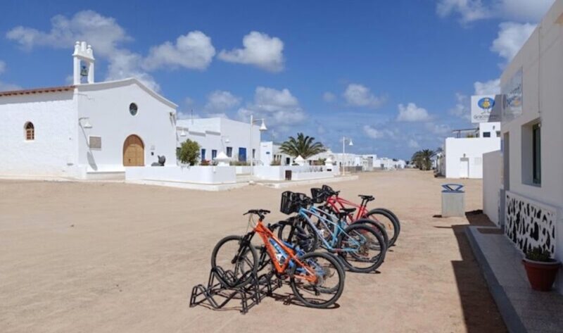Bike Rental La Graciosa - Activity Description