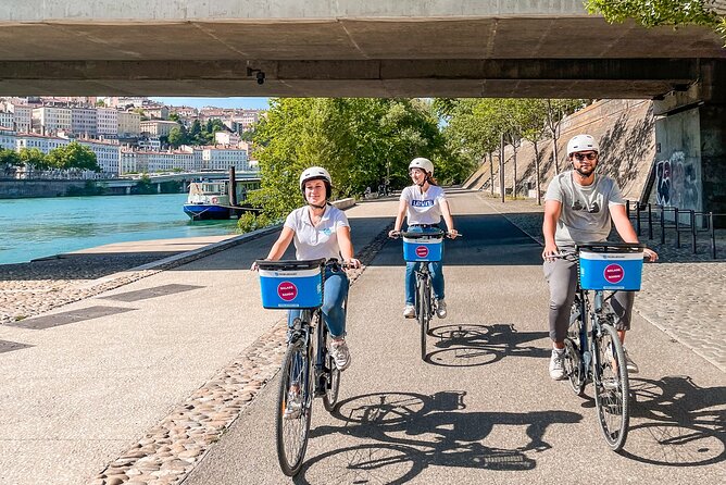 Bike Ride in the Parc De La Tête D'or - 2h - Safety and Equipment