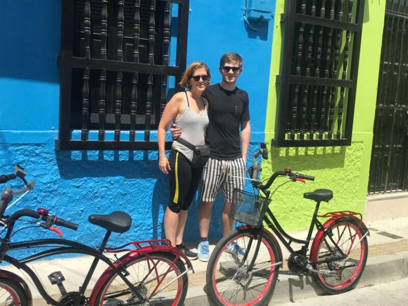 BIKE RIDE & LUNCH AT ANTHONY BOURDAIN FAVORITE CULINARY SPOT - Key Points