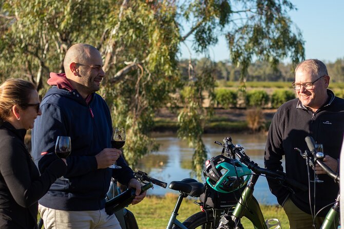 Bike to Winery Tour - Wine Tasting Experience