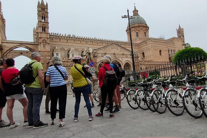 Bike Tour of the Historic Center of Palermo With Tasting - Accessibility and Restrictions