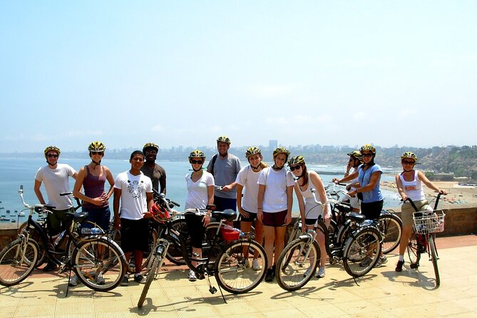 Bike Tour San Isidro, Miraflores and Barranco - Architecture and Local History