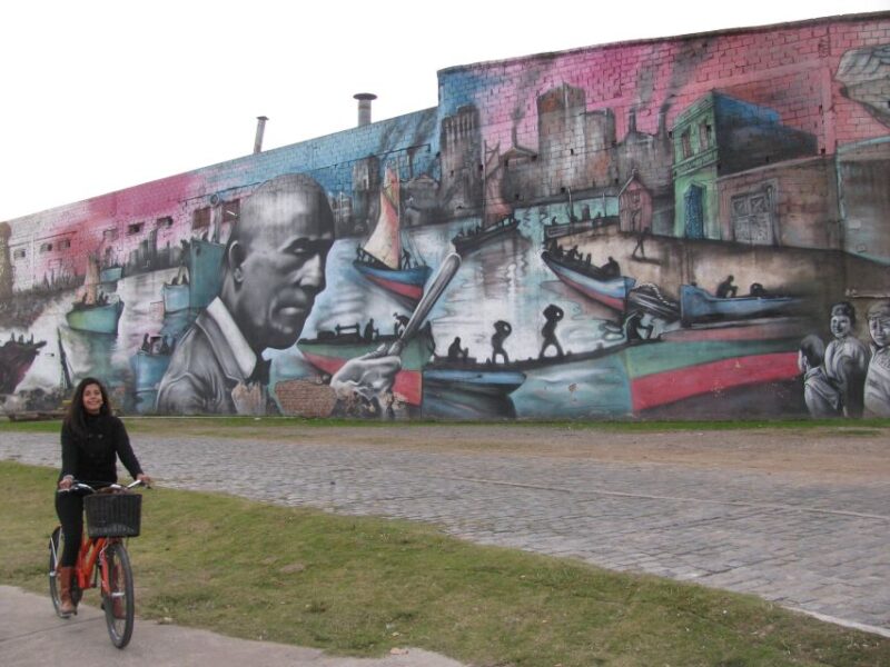 Bike Tour Street Art - Urban Art La Boca / Barracas - Biking Through Artistic Neighborhoods