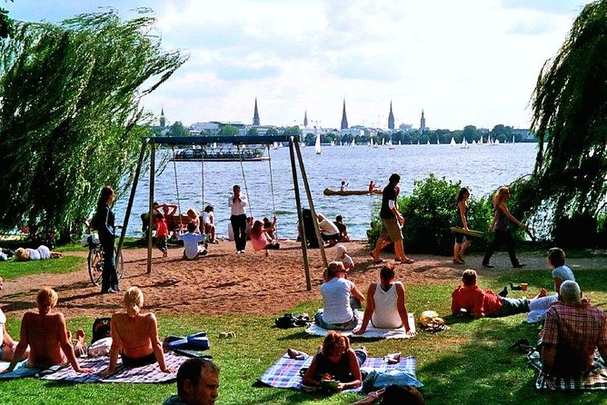 Bike Tour Through Beautiful Hamburg - Outer Alster Bike Tour (Min.4) - Biking Route and Duration