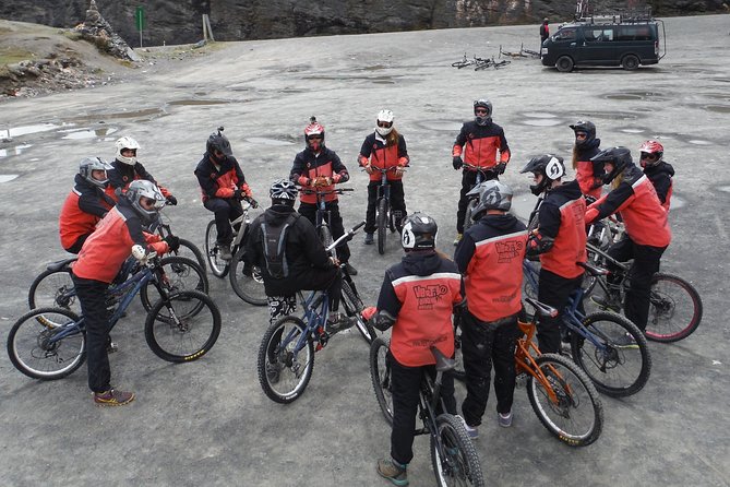 Bike Tour to the Death Road - Included Gear