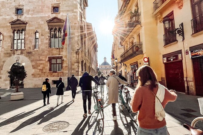 Biketour in Valencia With Locals - Getting There