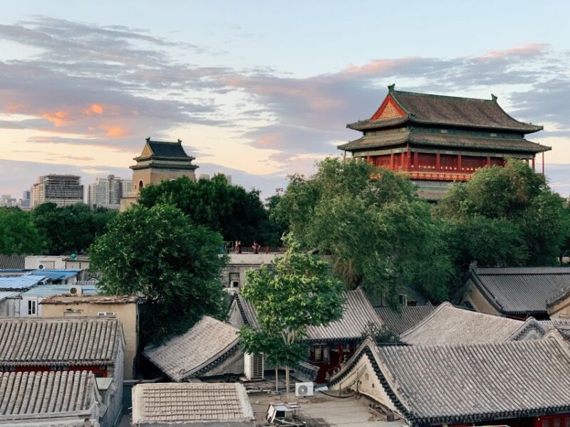 Biking Along the Dragon'S Backbone of Beijing by Pedelec - Exploring Hutongs and Canals