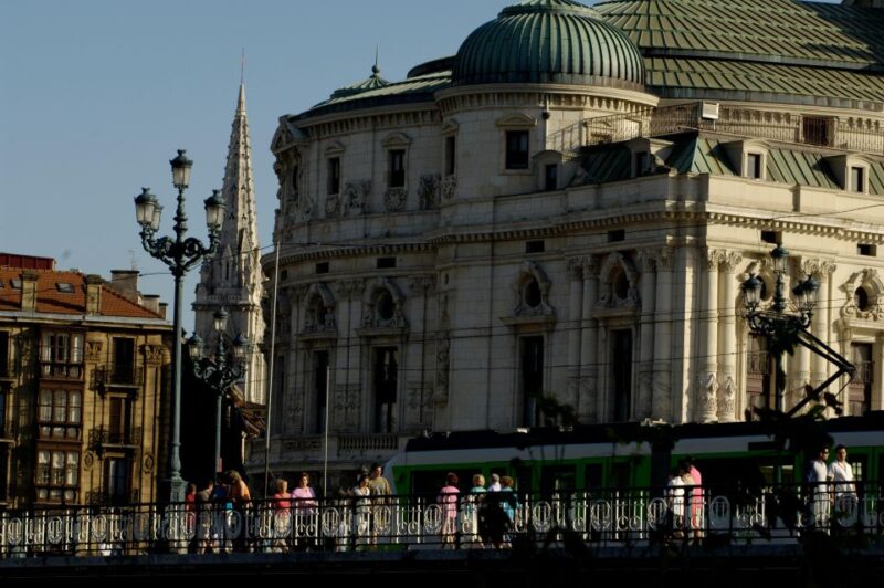 Bilbao 3-Day Package: Guggenheim, Hotel Stay and Bike Tour - Key Points