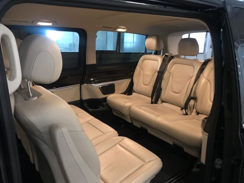 Bilbao Airport Transfers to Pamplona - Luxury Mercedes-Benz Minivan